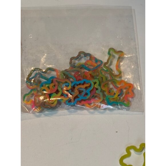 100 + Pcs Assorted Silicone Shaped Bandz Animal & Object Designs Kids Party Favo - Picture 9 of 10